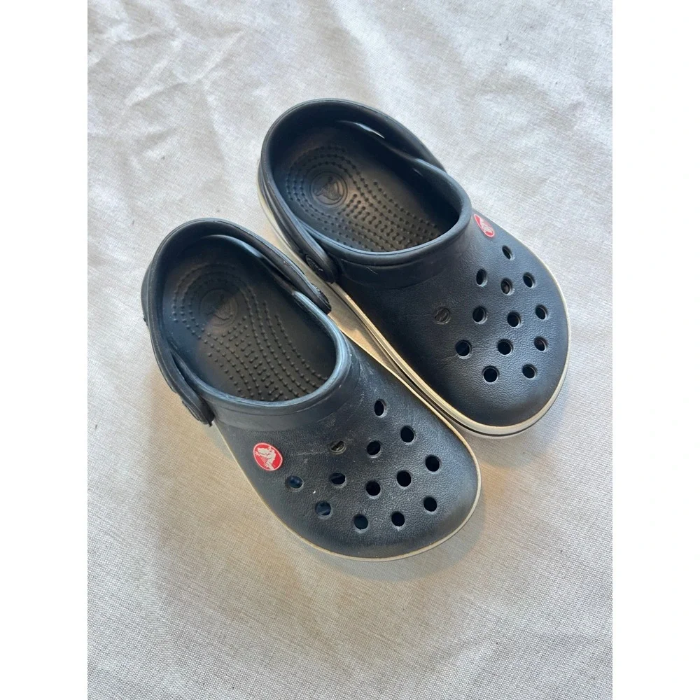 Crocs Kids Crocband Clogs Black White Toddler‎ Size 6-7 Sporty Slip On Shoes